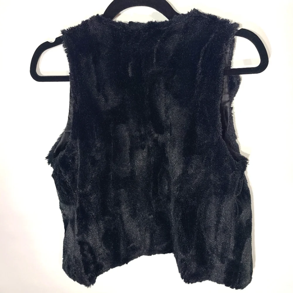 Beautees‎ Girls Size XL Faux Fur Vest Black